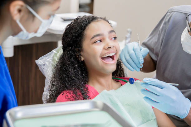 Best Emergency Broken Tooth Repair in Clinton, IL